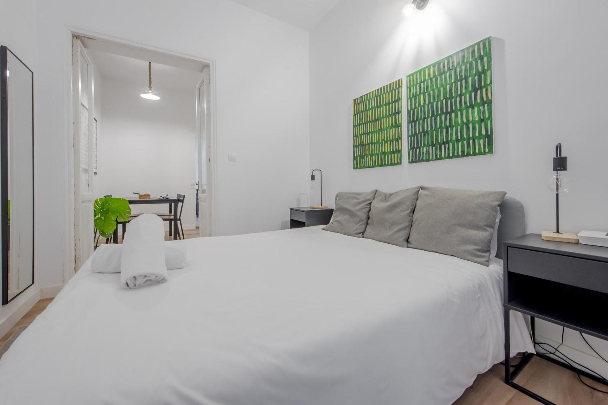 C-Cabeza Cool Apt Para 7 Al Lado De Tirso De Molina E1 Madrid Kültér fotó