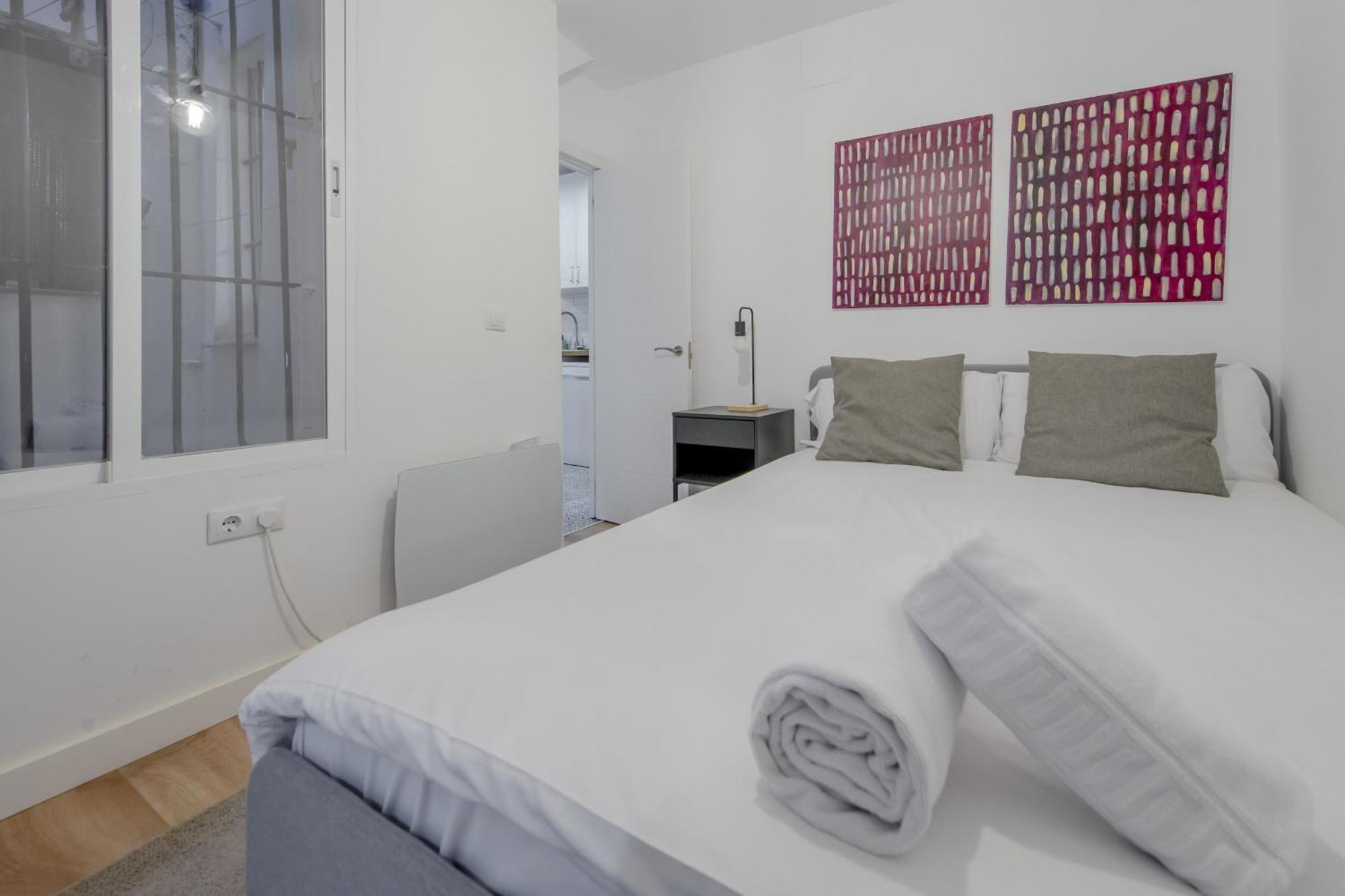C-Cabeza Cool Apt Para 7 Al Lado De Tirso De Molina E1 Madrid Kültér fotó